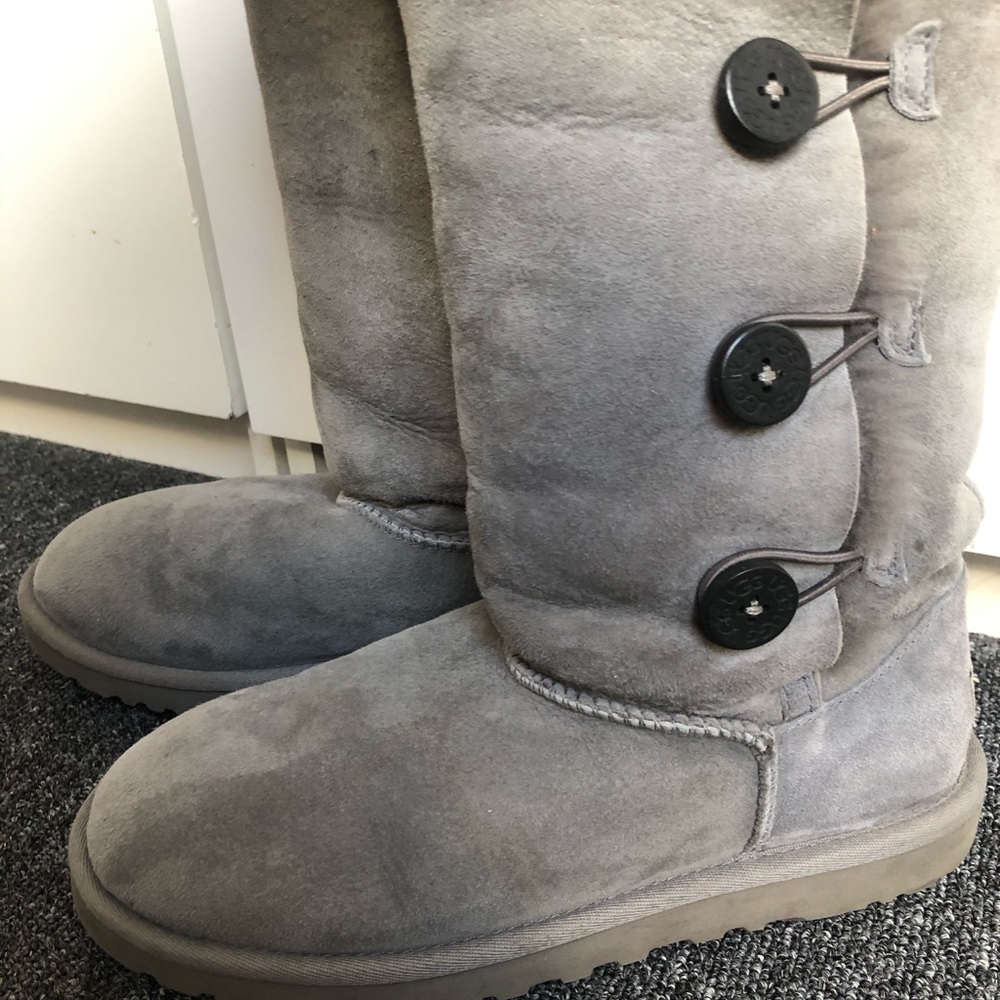 Gray Uggs with Buckles